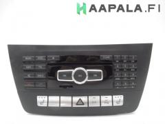 Kuva 1: radio, Mercedes-Benz C 204 220 CDi Farm