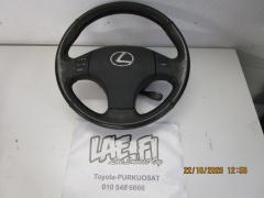 Kuva 1: ohjauspyr, Lexus IS 220D -06