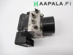 Kuva 1: abs hydraulikoneisto, Volvo V70 III 2.0 D3