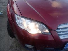 Kuva 1: ajovalo oikea, Subaru Outback BP 5D STW 2.0D AWD MT5