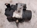 Kuva 1: abs hydraulikoneisto, Volkswagen Passat 97-00