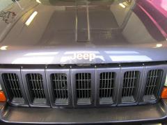 Kuva 1: sleikk tydellinen, Jeep Grand Cherokee 5.2 i 4x4 V8 -97