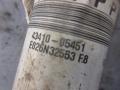 vetoakseli etu oikea  Toyota Avensis STW 1.8 Aut.