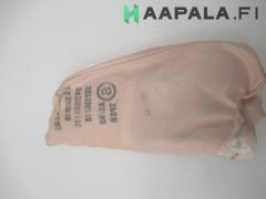 Kuva 1: air-bag sivuturvatyyny oikea etuistuimesta, BMW F11 530dA Farm