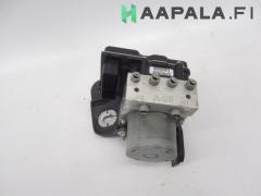 Kuva 1: abs hydraulikoneisto, Opel Corsa D 1.2i 16V 5 HB