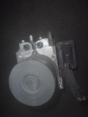 Kuva 1: abs hydraulipumppu, Mazda 6