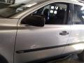 vasen etuovi  Volvo XC90 2.5T AWD -03 