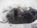 lukkolaite vasen etuovi 69040-33070 Toyota Camry 2.2 sedan -94