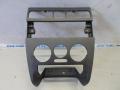 kojelauta radiokehys  Seat Leon 1,9 TDI 81kW 