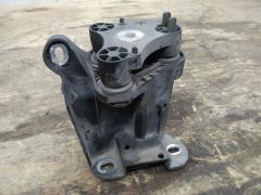 Kuva 1: abs hydraulikoneiston jalka, Mercedes-Benz E 200 CDI (W212)