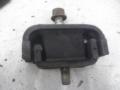 laturin kiinnikkeen oikea kumityyny 16982-76011 Toyota Previa 2,4b aut. -92 