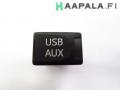 usb hub + aux Toyota Prius+ 1.8i Hybrid