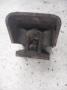 vaihteiston kumityyny  Datsun King Cab 4x4 720 -83