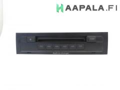 Kuva 1: radio cd changer, Audi Q7 (4L) 4.2 TDi