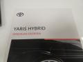 Omistajan käsikirja  TOYOTA YARIS hybrid 4ov 1490cm3