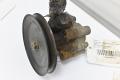 ohjaustehostin pumppu 44320-35530 Toyota Hilux 4WD 2.4TD 4WD 1999 90hv