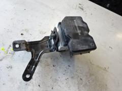 Kuva 1: abs hydraulikoneisto, Kia Rio III (UB) 1,4 CVVT