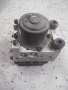 Kuva 1: abs hydraulikoneisto, Mazda 6 2,0 farmari -04