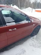 Kuva 1: ovilasi etu oikea, Ford Focus 2.0 145 hv