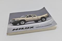 Kuva 1: ksikirja, Toyota Hilux II Avolava 2.5 D-4D 4WD 2004 102hv