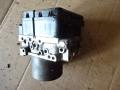 Kuva 2: abs hydraulikoneisto, Toyota Corolla 07-12 (E150)