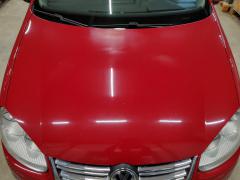 Kuva 1: konepelti, Volkswagen Golf V Variant (1K5) 1.9 TDI 2008 105hv