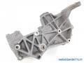 laturin kiinnike ks. lisätiedot 058145523E Audi A4 1,8T -96 