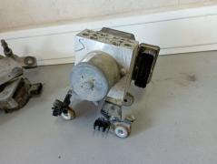 Kuva 1: abs hydraulikoneisto, Ford Mondeo 07-13