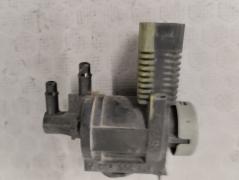 Kuva 1: egr alipainesdin, Volkswagen Transporter 4Motion 2.5TDI pitk -08