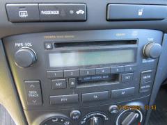 Kuva 1: radio cd dvd, Toyota Avensis 1.6 VVT-i farm -03