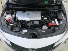 Kuva 1: moottori bensiini, Toyota Prius (XW50) 1.8i Plug-in Hybrid