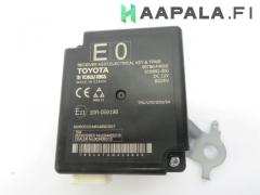 Kuva 1: vastaanotin avaimet TPMS, Toyota C-HR (X1) 1.8i Hybrid (etuveto)