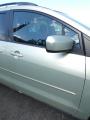 Kuva 2: oikea etuovi, Mazda 5 (CR19) 2.0 CD 2008 143hv