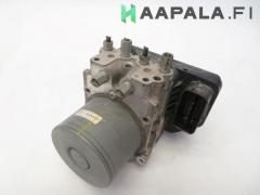 Kuva 1: abs hydraulikoneisto, Mazda 6 (GH) 2.0i 16V Farm