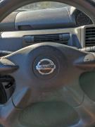 Kuva 1: air-bag kuljettajan turvatyyny, NISSAN X-TRAIL (T30) 2.0 4x4