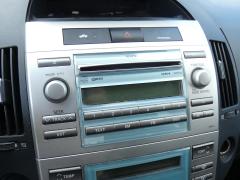 Kuva 1: radio cd dvd, Toyota Corolla Verso 2.2 D-4D 2008 136hv