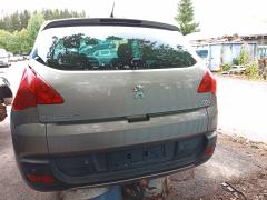 Kuva 1: takavalo vasen (luukkuun tuleva), Peugeot 3008 09->>