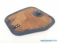 säilytyslokeron peitelevy 64766-89102 Toyota Hilux 2,4D LN110L -93 