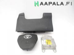 Kuva 1: air-bag sarja, Toyota Auris 1.6i Valvematic Farm