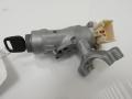 ohjaus/virtalukko+ Avain 45020-12-11 Toyota Hilux II Avolava 2.5 D-4D 4WD 2004 102hv