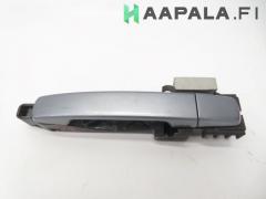 Kuva 1: oven ulkokahva vasen taka, Nissan Qashqai+2 (J10) 1.6 dCi 2WD