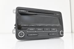 Kuva 1: radio cd dvd, Volkswagen Golf V 4+4 GT103TDIM62