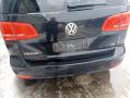 Kuva 1: takaluukku, Volkswagen Touran 1.4 TSI CAVC