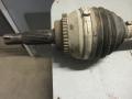 vetoakseli etu oikea  Toyota Avensis StW 2.0 108 kW