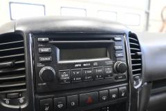 Kuva 1: radio cd dvd, KIA SORENTO I (JC) 2.5 CRDi 2008 170hv