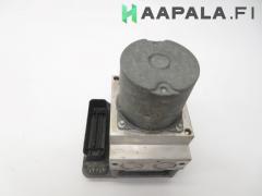 Kuva 1: abs hydraulikoneisto, BMW F11 520dA Farm