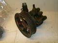 ohjaustehostin pumppu 2.0 VVTi  Toyota Rav 4 BENSA 2.0
