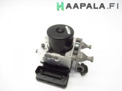 Kuva 1: abs hydraulikoneisto, Mercedes-Benz C 204 180 CDi Farm