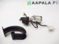 keskusl. latausliittimen kansi 1478840-00-A, 1476608-00-B Tesla Model 3 Performance AWD