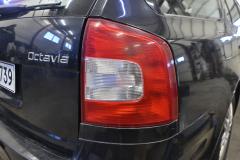 Kuva 1: takavalo oikea, SKODA OCTAVIA Combi (1Z5) 1.6 TDI 105hv